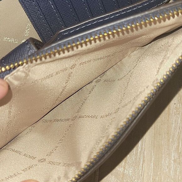 Michael Kors Jet Set Travel Double Zip Wristlet Navy Blue Floral Wallet - Picture 7 of 10